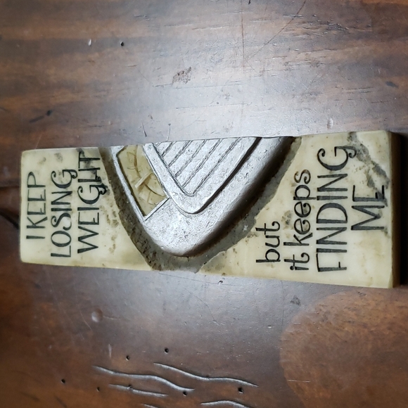 3 Desk Decors - Picture 2 of 8